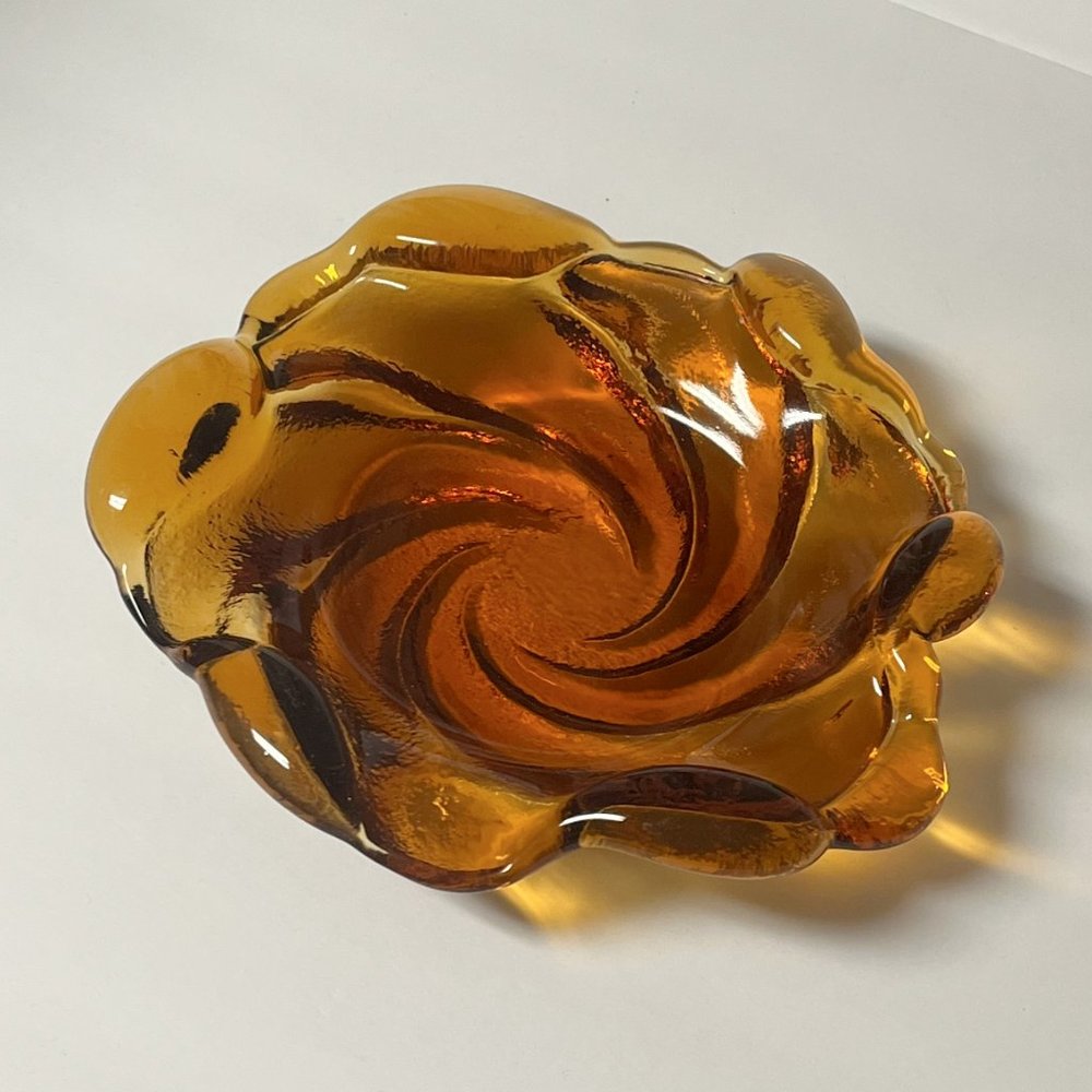 Vintage Ashtray, Fenton, Amber Swirl Glass, 9 1/4" diameter